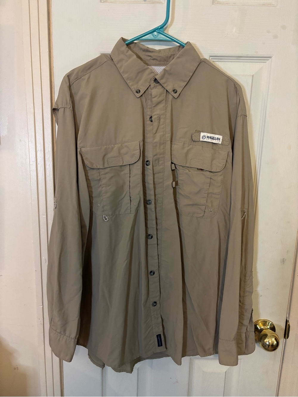 Magellan Outdoors Men's Lightweight Long-Sleeve Button Fishing Shirt - Khaki/Tan